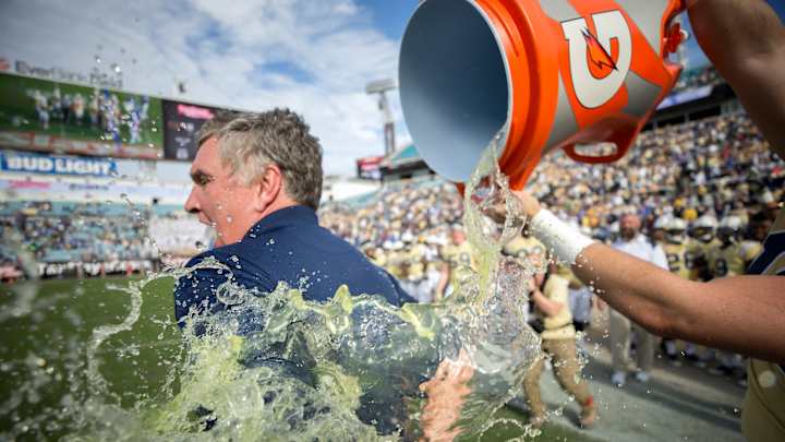 Georgia Tech finishes with 4 straight wins behind QB Thomas Georgia Tech finishes with 4 straight wins behind QB Thomas