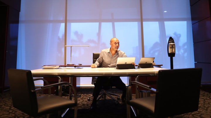 Here's a Totally Normal Photo of Marlins Owner Derek Jeter at his New Job
