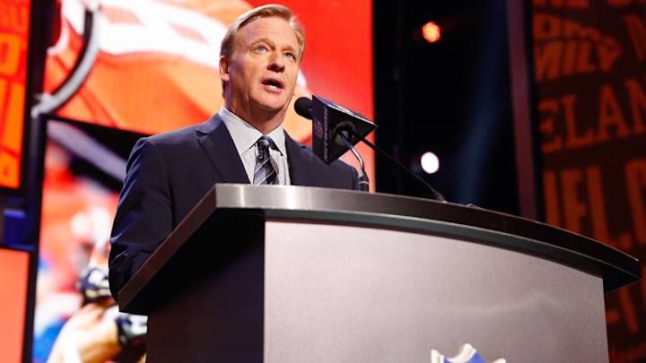 When is the 2017 NFL draft?