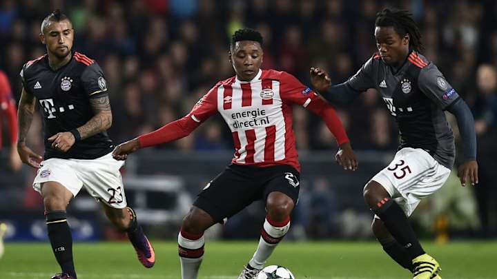 Tottenham to Battle With Torino Over the Signature of PSV Eindhoven Winger Steven Bergwijn