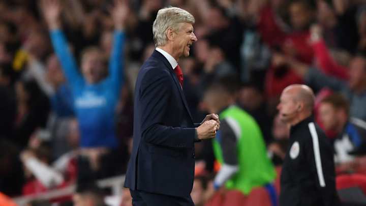 Arsene Wenger Praises Arsenal's Team Spirit After Their Dramatic 4-3 Win Over Leicester City Arsene Wenger Praises Arsenal's Team Spirit After Their Dramatic 4-3 Win Over Leicester City