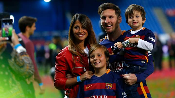 Ivan Rakitic: Messi bought his neighbors' home because they were too noisy