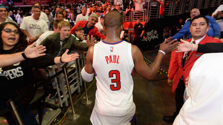 Chris Paul sends heartfelt thanks to Clippers fans after trade to Rockets