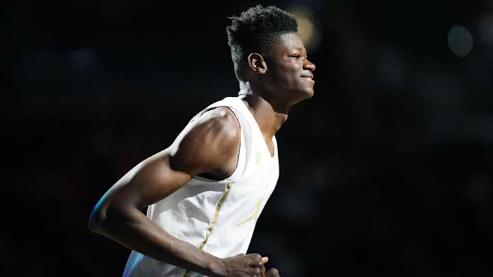How high can Mohamed Bamba lift Texas?