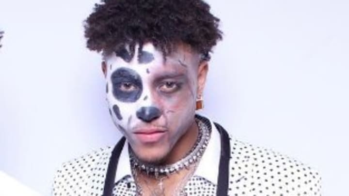 Wednesday's Hot Clicks: Jamie Leigh Thornton; The Worst Athlete Halloween Costume Wednesday's Hot Clicks: Jamie Leigh Thornton; The Worst Athlete Halloween Costume