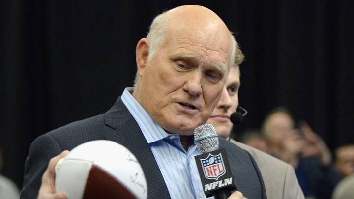 Terry Bradshaw awkwardly asked if Lady Gaga’s grandma is single
