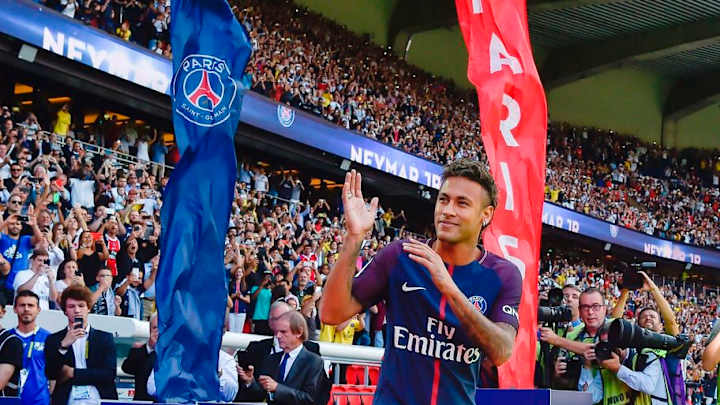 Barcelona President Blasts Neymar and PSG as He Insists the Brazilian Is 'History'