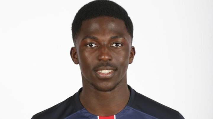 Manchester United Announce Signing of PSG Teenage Wonderkid Aliou Badara Traore Manchester United Announce Signing of PSG Teenage Wonderkid Aliou Badara Traore