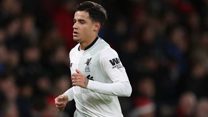 Alex Oxlade-Chamberlain Defends Philippe Coutinho as Questions About Brazilian's Future Continue