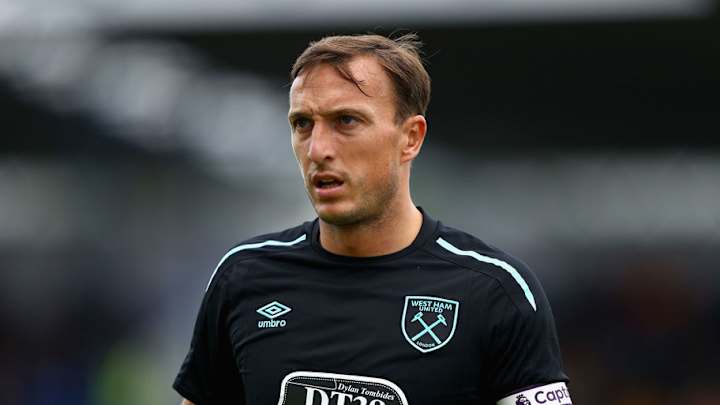 West Ham Skipper Mark Noble Left Fuming After Crystal Palace Star Refuses to Shake His Hand West Ham Skipper Mark Noble Left Fuming After Crystal Palace Star Refuses to Shake His Hand