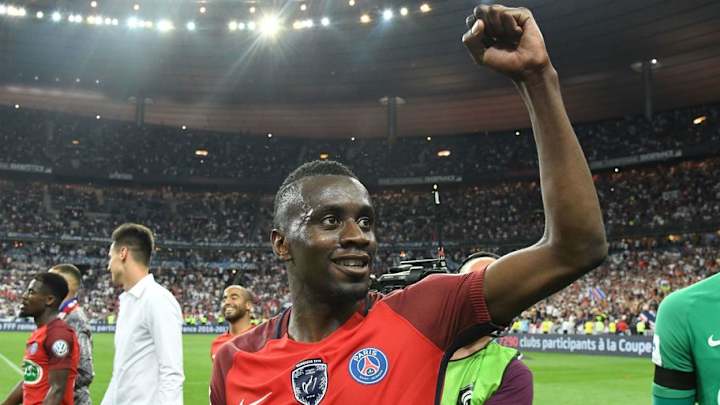 Mino Raiola Meets With Client Blaise Matuidi in Hope of Encouraging Move to Juventus Mino Raiola Meets With Client Blaise Matuidi in Hope of Encouraging Move to Juventus