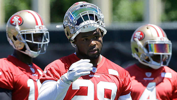 OTAs news roundup: Carlos Hyde in limbo with San Francisco, Cameron Meredith's injury, more