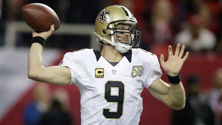 Who plays Monday Night football tonight?