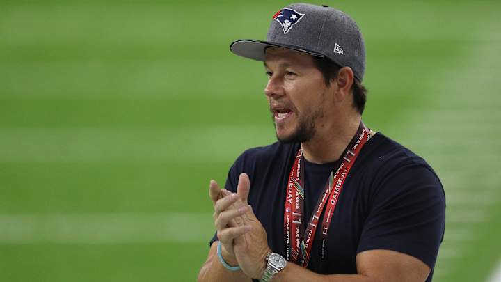 Mark Wahlberg Left the Super Bowl Early Because His Son Was Throwing a Fit Mark Wahlberg Left the Super Bowl Early Because His Son Was Throwing a Fit