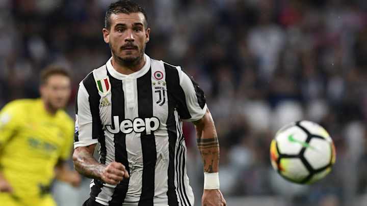 Juventus's Sturaro Apologizes to 12-Year-Old Napoli Fan For Brutal Comments