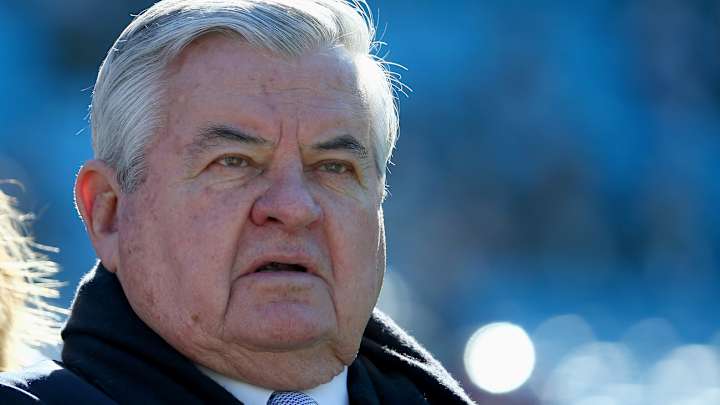 How Will Jerry Richardson’s Stick-to-Sports Message Go Over With Panthers Players? How Will Jerry Richardson’s Stick-to-Sports Message Go Over With Panthers Players?