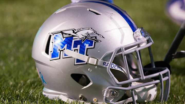 Middle Tennessee dismisses two players over animal abuse video
