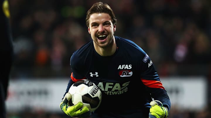 Brighton Signs Dutch Goalkeeper Tim Krul From Newcastle for the Season