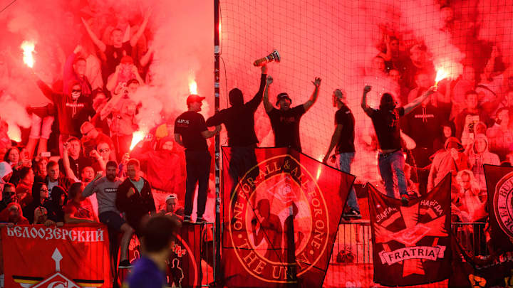 Watch: Spartak Moscow Fans Hurl Flare at Referee