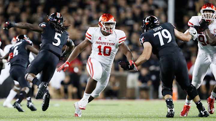 Houston's Ed Oliver Shows Group of Five Path Can Work for Elite Recruits