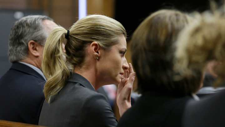 How Erin Andrews used sports as motivation during civil trial, cancer battle