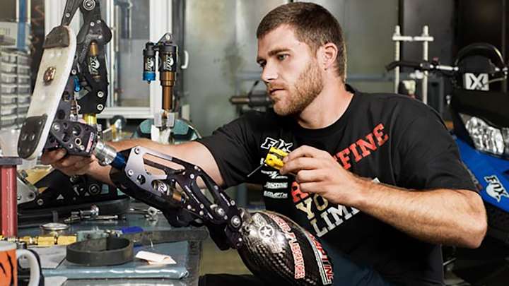 Q&A: Paralympic Snowboarder Mike Schultz Talks Leg Amputation, Prosthetics and Olympic Dreams