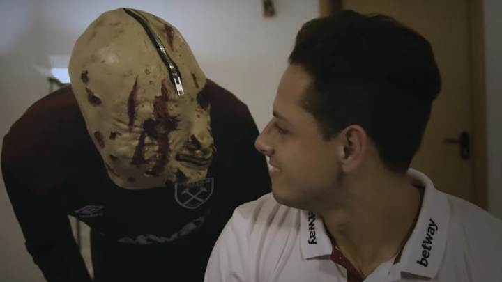 SCARE CAM | La broma de Halloween que el West Ham le jugó a 'Chicharito' SCARE CAM | La broma de Halloween que el West Ham le jugó a 'Chicharito'