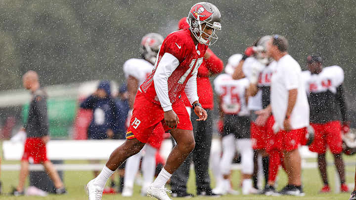 Jay Feely: Roberto Aguayo Needs To Fix His Flawed Kicking Motion Jay Feely: Roberto Aguayo Needs To Fix His Flawed Kicking Motion
