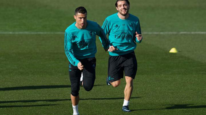 Cristiano Ronaldo Returns to Real Madrid Training, Expected to Play in Clasico Cristiano Ronaldo Returns to Real Madrid Training, Expected to Play in Clasico