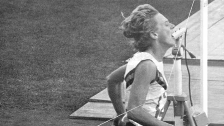 Betty Cuthbert, a 4-time Olympic gold medalist, has died. Betty Cuthbert, a 4-time Olympic gold medalist, has died.