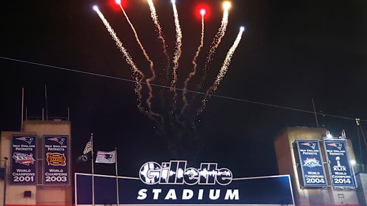 Patriots looking for room to raise fifth Super Bowl championship banner Patriots looking for room to raise fifth Super Bowl championship banner