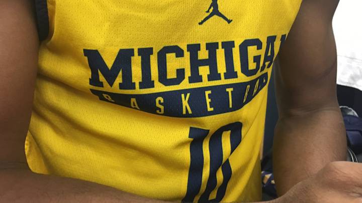Michigan forced to wear practice uniforms at Big 10 tournament after plane accident Michigan forced to wear practice uniforms at Big 10 tournament after plane accident