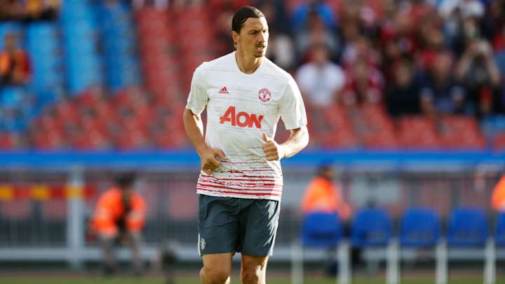 Zlatan Ibrahimovic Unlikely to Return Before January, Jose Mourinho Says