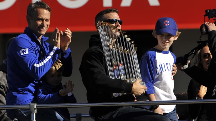 Report: Cubs' World Series trophy damaged at Theo Epstein's charity concert
