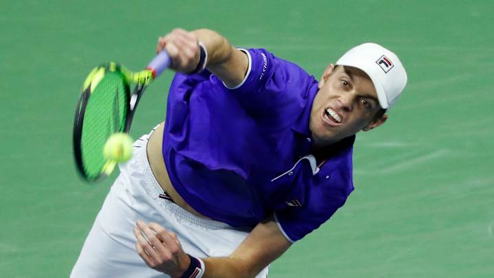 The Latest: Carreno Busta leads vs 1st seeded foe in US Open