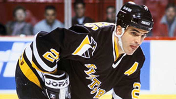 Man gets prison in drug-selling scheme with ex-NHL player