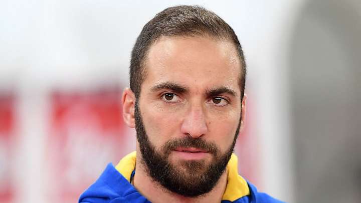 Gonzalo Higuain Reopens Napoli Rift as Juve Ace Admits Turin Switch Was 'Right Move' to Make Gonzalo Higuain Reopens Napoli Rift as Juve Ace Admits Turin Switch Was 'Right Move' to Make