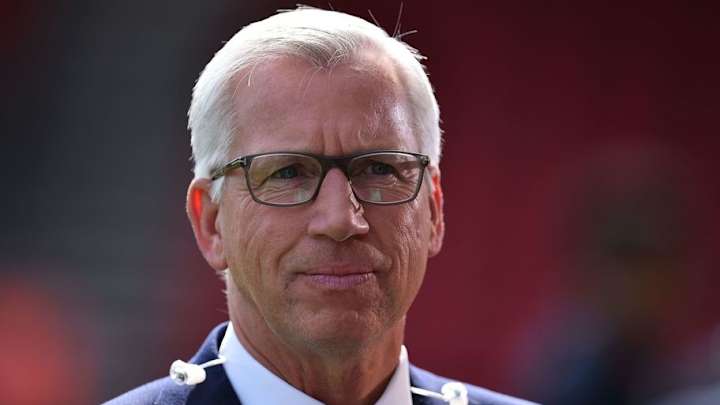 Newcastle Legend Micky Quinn Questions West Ham's Appointment of David Moyes Over Alan Pardew