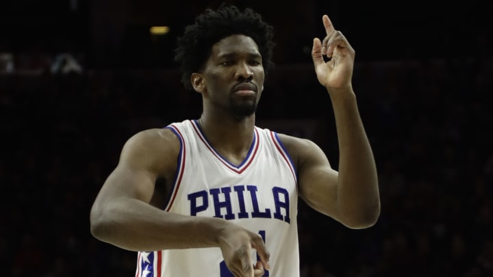 Joel Embiid experiencing knee soreness due to bone bruise Joel Embiid experiencing knee soreness due to bone bruise