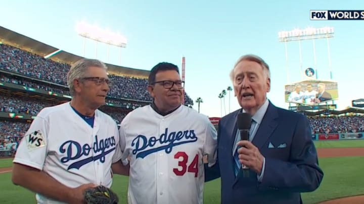 Watch: Vin Scully Brings Out Fernando Valenzuela and Steve Yeager to Throw Out First Pitch