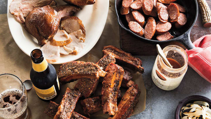 13 things your Super Bowl LI party needs