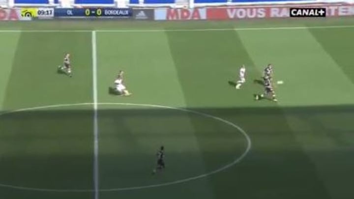 VIDEO: Lyon Captain Nabil Fekir Scores Unbelievable Halfway Line Thunderbolt - Off His Weak Foot