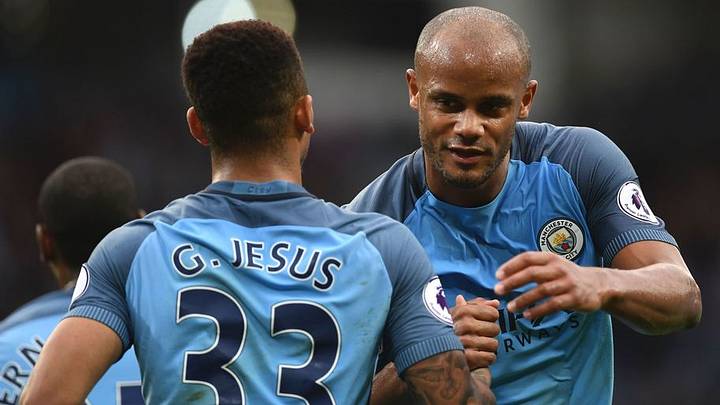 Man City Skipper Vincent Kompany Warns High-Flying Teammates to 'Stay Grounded'