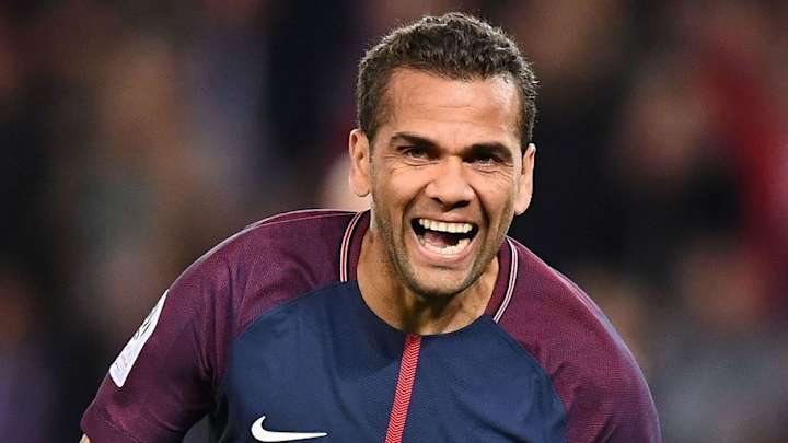 Dani Alves Says He 'Pretty Much Had an Agreement' to Join Liverpool in 2006 Dani Alves Says He 'Pretty Much Had an Agreement' to Join Liverpool in 2006