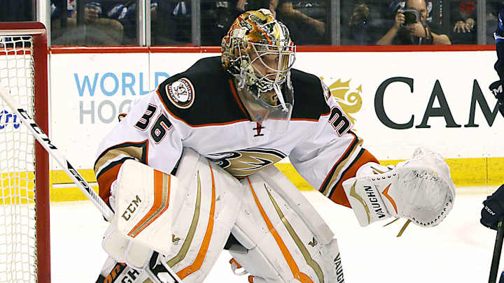 Ducks goalie Gibson misses game with lower-body injury