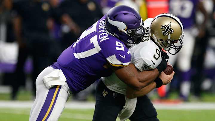 The Morning Huddle: Why Were NFL Quarterbacks So Bad in Week 1?