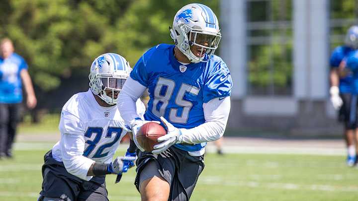 NFL OTAs news, updates: Lions TEs Eric Ebron, Michael Roberts learning to exist in tandem NFL OTAs news, updates: Lions TEs Eric Ebron, Michael Roberts learning to exist in tandem