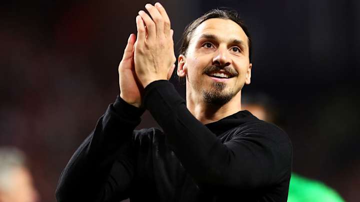 Transfer news, rumors: Zlatan promises 'very big' announcement; Bonucci to Milan?