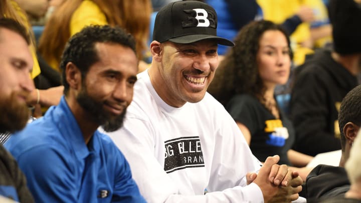 LaVar Ball opens up about telling Lonzo of wife's stroke LaVar Ball opens up about telling Lonzo of wife's stroke