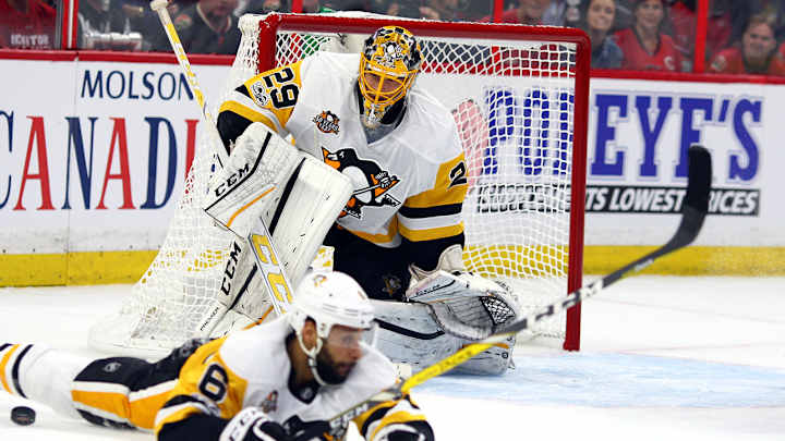 Marc-Andre Fleury or Matt Murray? Sullivan keeps quiet on goalie situation